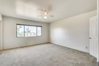 Photo #3: 6044142 Listing