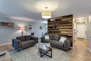 Photo #1: 6044198 Listing 