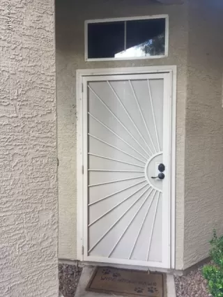 Photo #4: 6044367 Listing