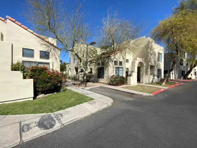 MLS: 6044619 Condo For Sale