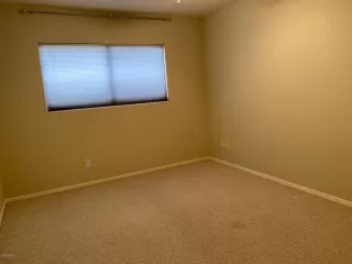 Photo #6: 6044619 Listing