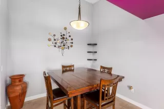 Photo #5: 6045304 Listing