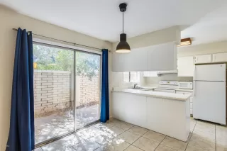 Photo #6: 6045440 Listing 