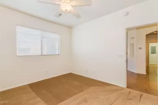 Photo #5: 6045912 Listing