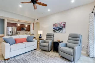 Photo #4: 6046202 Listing