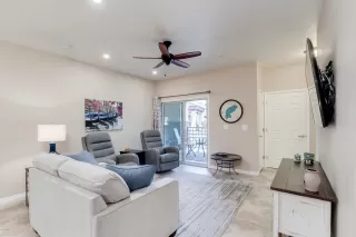 Photo #5: 6046202 Listing