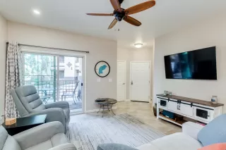 Photo #6: 6046202 Listing