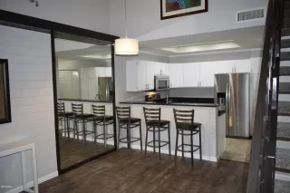 Photo #2: 6046580 Listing 