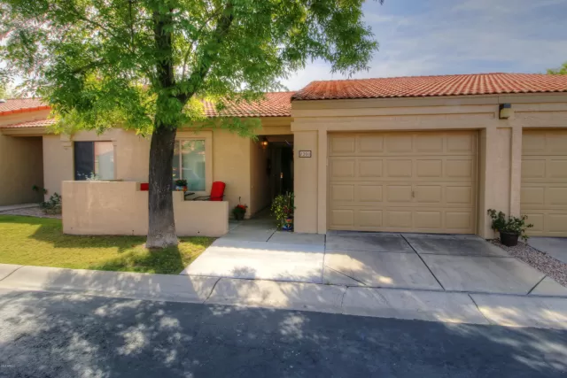 MLS: 6047201 Condo For Sale