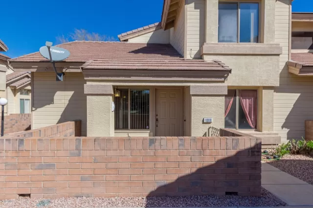 MLS: 6047709 Condo For Sale