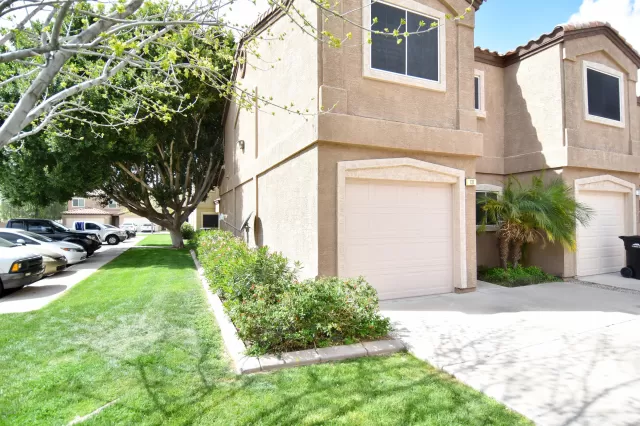 MLS: 6047760 Condo For Sale
