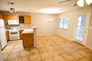 Photo #1: 6047760 Listing 