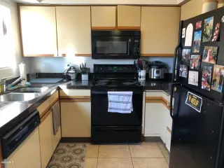 Photo #5: 6048027 Listing 