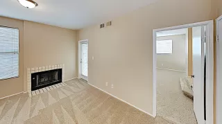 Photo #4: 6048328 Listing