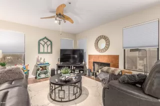 Photo #3: 6048393 Listing