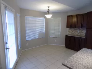 Photo #4: 6048700 Listing