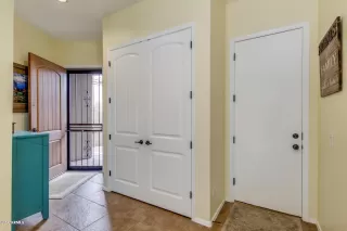 Photo #5: 6048784 Listing