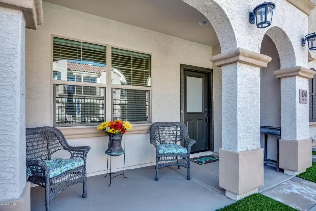 MLS: 6048845 Condo For Sale