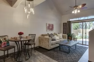 Photo #1: 6049210 Listing