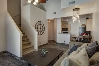 Photo #2: 6049210 Listing