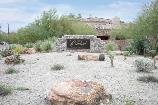 MLS: 6049236 Condo For Sale