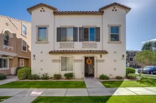 Photo #1: 6049383 Listing