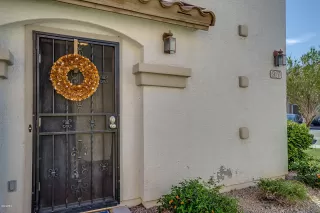 Photo #2: 6049383 Listing