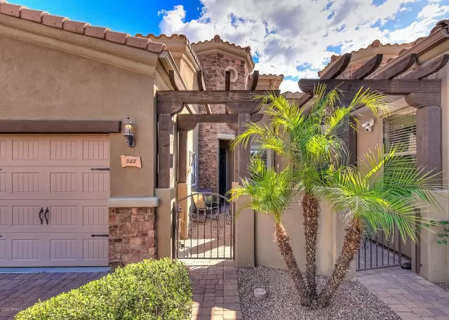 MLS: 6049775 Condo For Sale