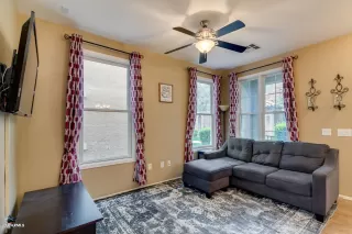 Photo #4: 6049906 Listing 