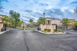 Photo #5: 6050007 Listing