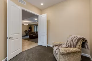 Photo #6: 6050110 Listing 