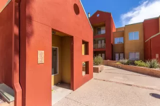 Photo #2: 6050166 Listing