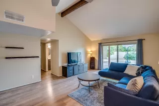 Photo #4: 6050283 Listing