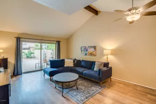 Photo #5: 6050283 Listing