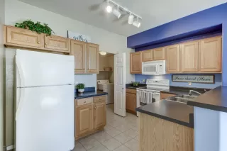 Photo #2: 6050305 Listing