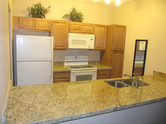 MLS: 6050413 Condo For Sale