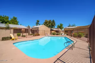 Photo #6: 6050465 Listing