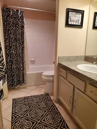 Photo #6: 6050501 Listing