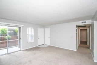 Photo #6: 6050524 Listing 