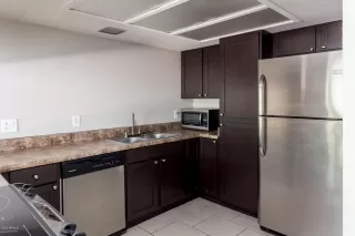 Photo #5: 6050555 Listing