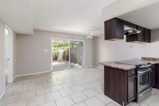 Photo #6: 6050555 Listing