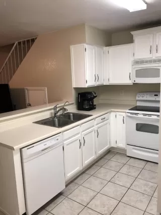 Photo #5: 6050598 Listing 