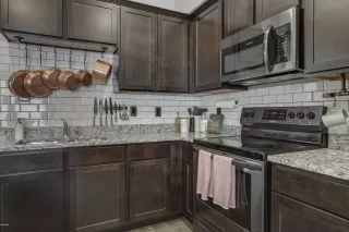 Photo #6: 6050668 Listing 