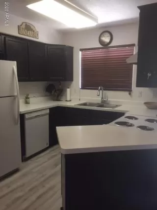 Photo #6: 6050739 Listing 