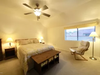 Photo #6: 6050893 Listing