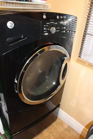 Photo #2: 6051096 Listing