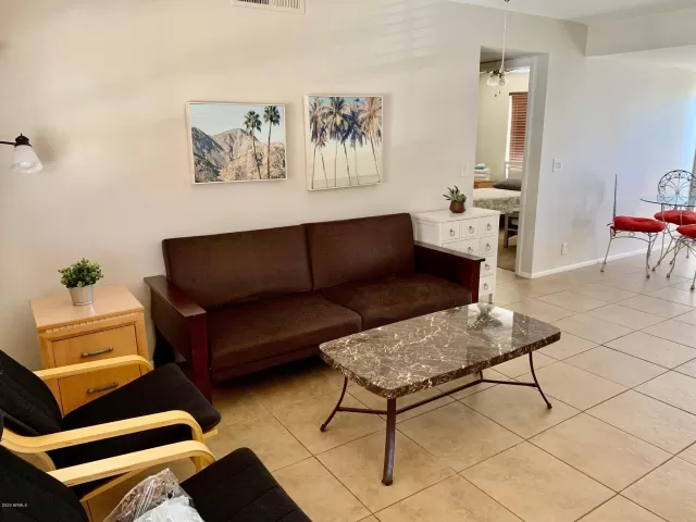 MLS: 6051389 Condo For Sale