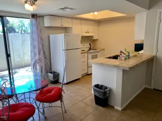 Photo #5: 6051389 Listing 