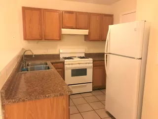Photo #2: 6051413 Listing 