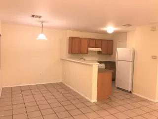 Photo #3: 6051413 Listing 